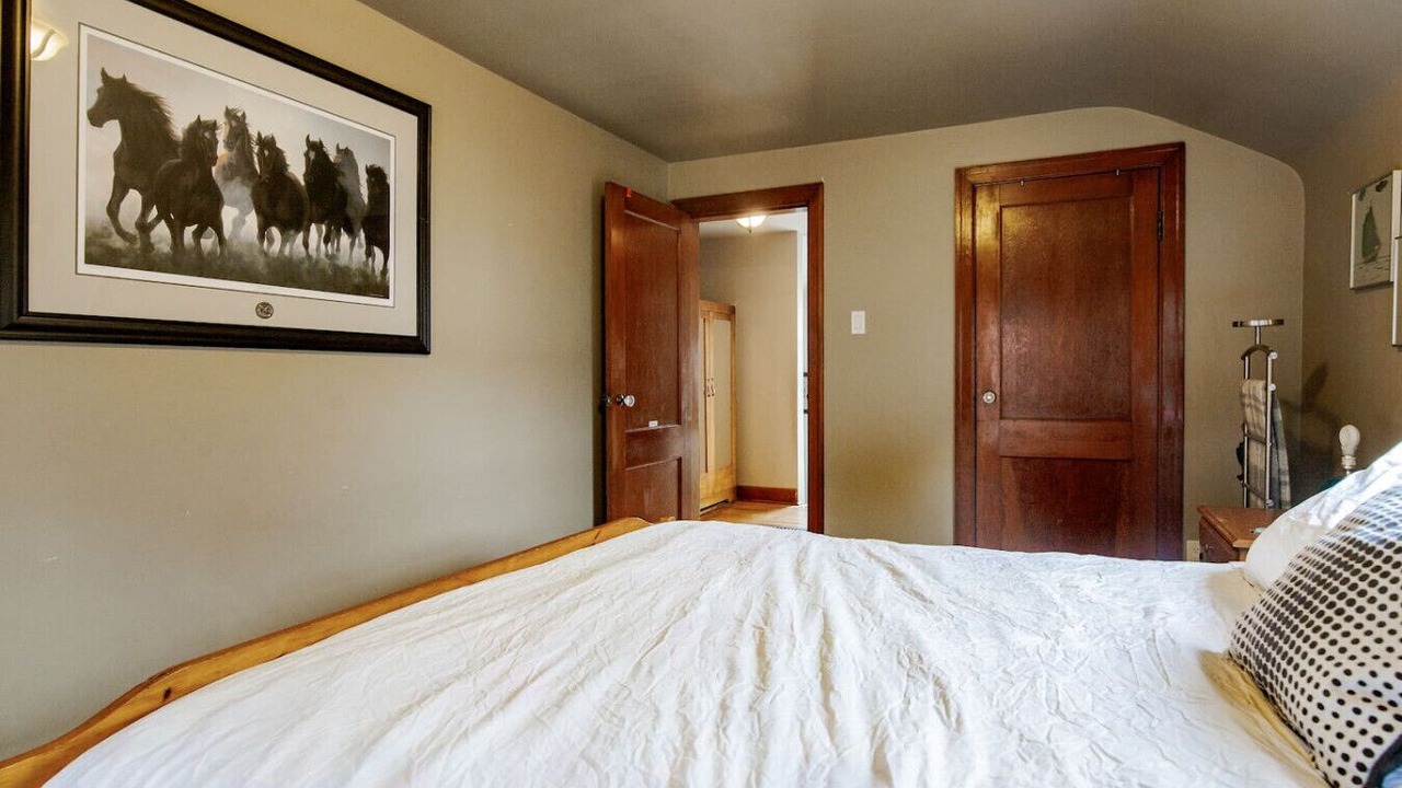 Photo of Bedroom in Dartmouth