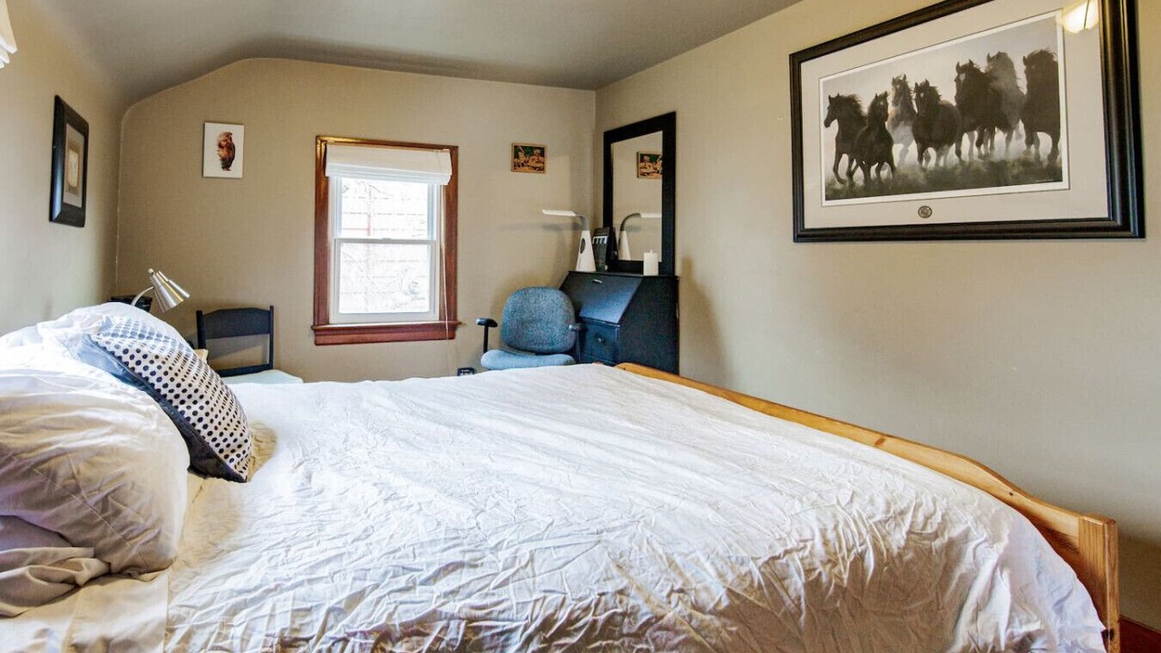 Photo of Bedroom in Dartmouth
