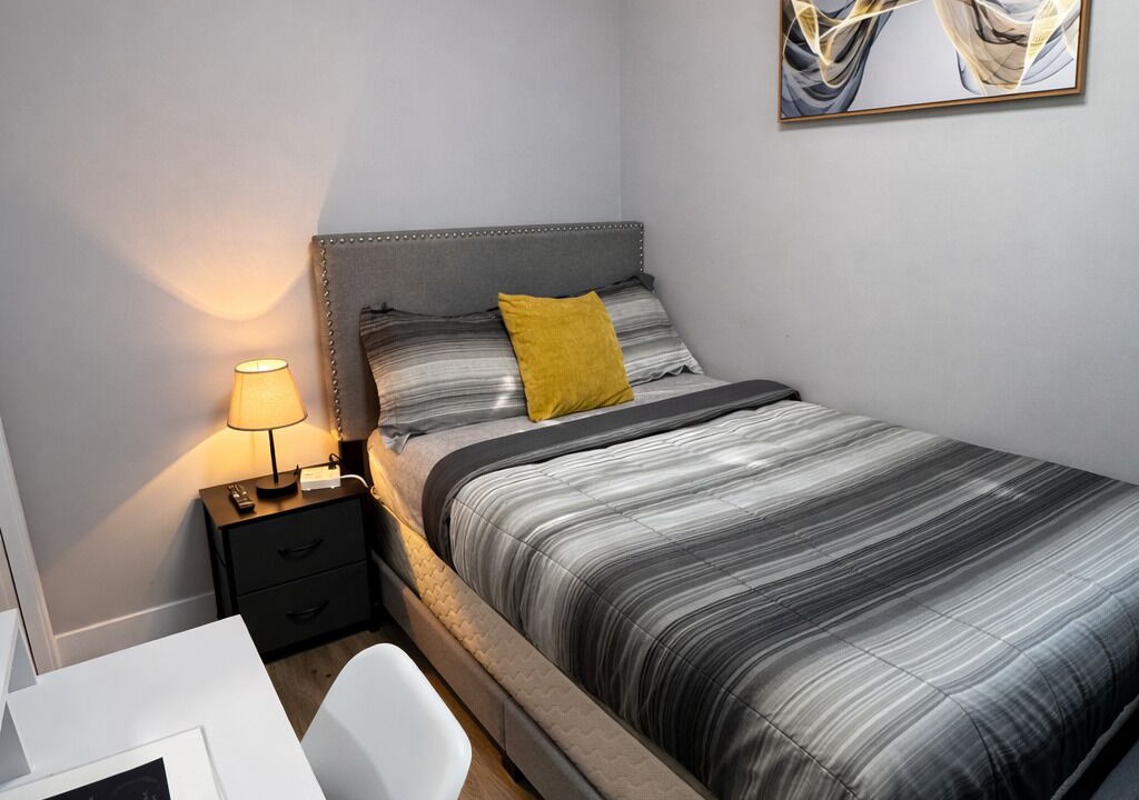 Photo of Bedroom in Whyte ave