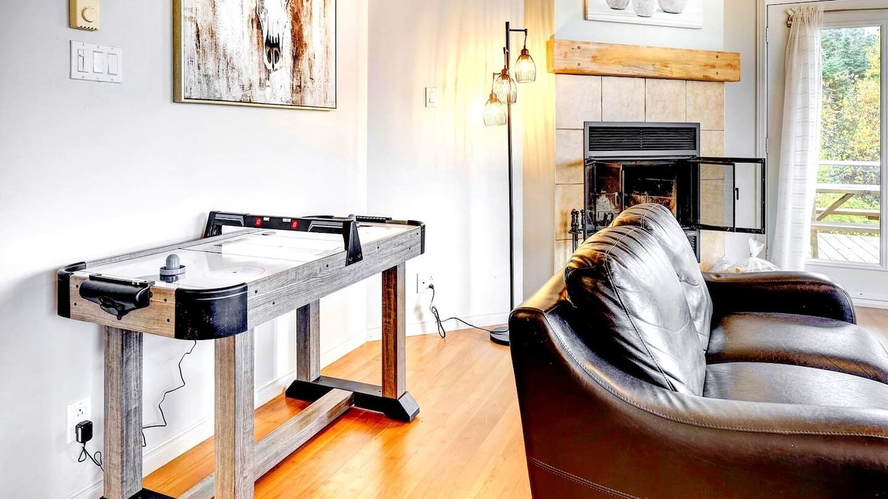 Photo of Livingroom in Petite-Riviere-Saint-Francois