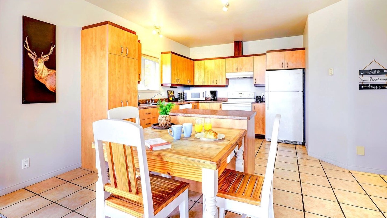 Photo of Kitchen in Petite-Riviere-Saint-Francois