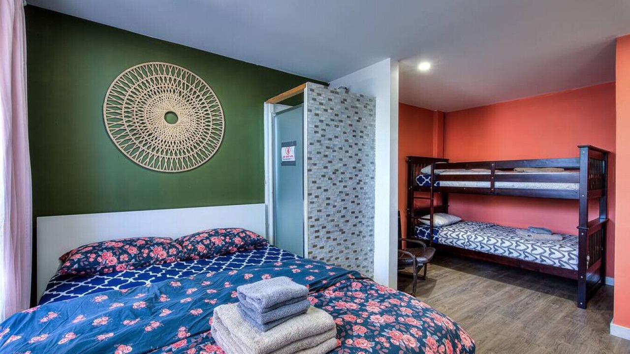 Photo of Bedroom in Cote-Des-Neiges—Notre-Dame-De-Grace