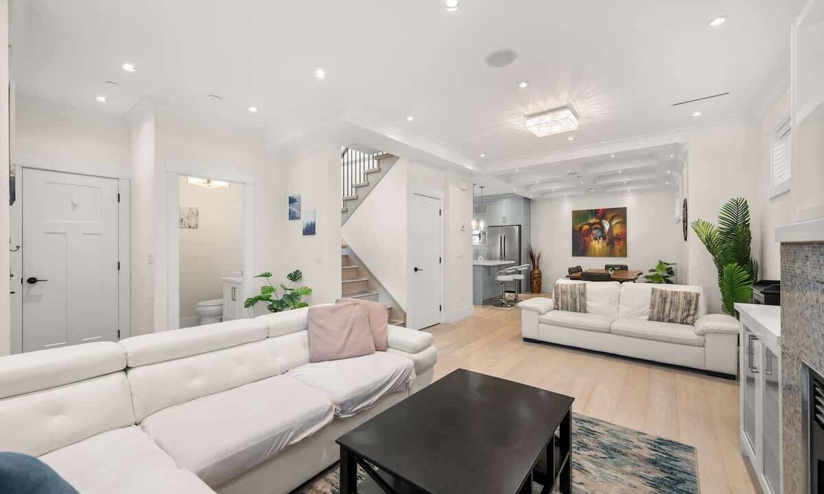 Photo of Livingroom in Grandview-Woodland