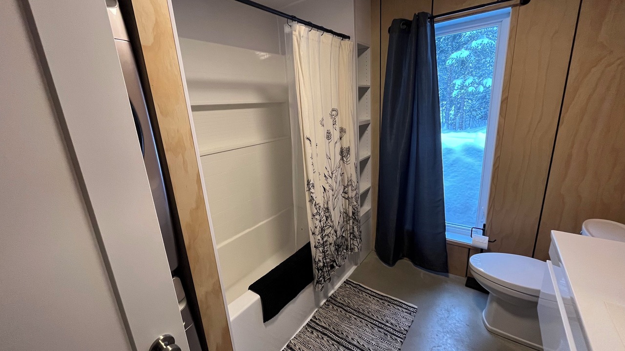Photo of Bathroom in Saint-Raymond