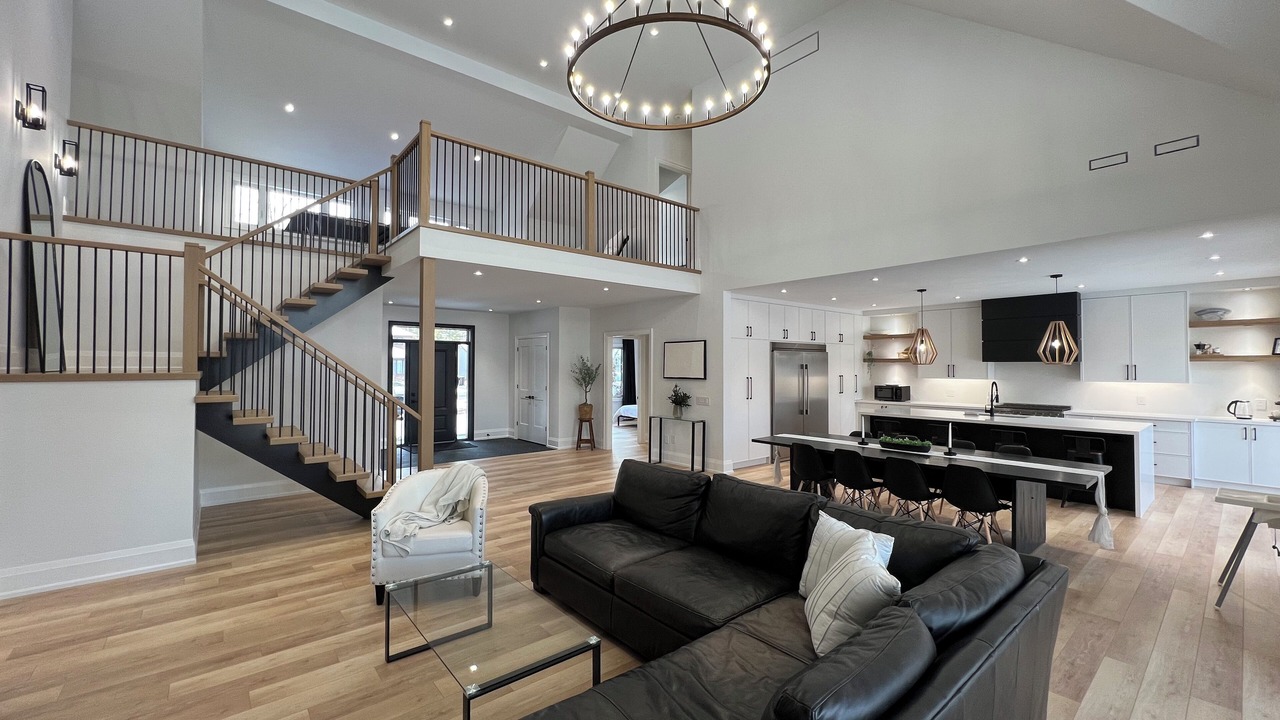Photo of Livingroom in Alcona