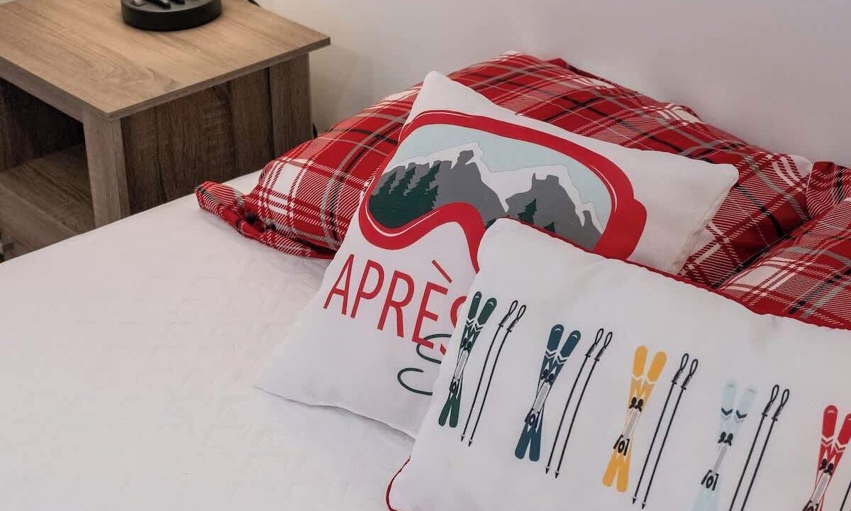 Photo of Bedroom in Saint Come