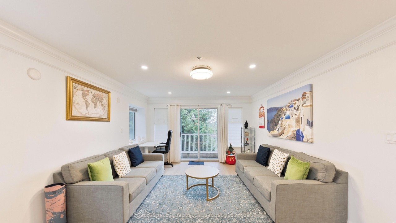 Photo of Livingroom in Sunset
