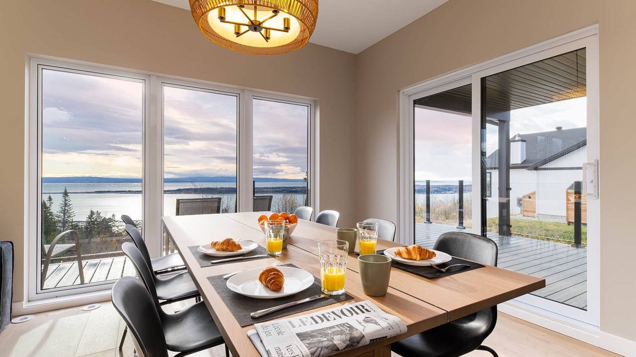 Photo of Livingroom in Saint-Joseph-de-la-Rive
