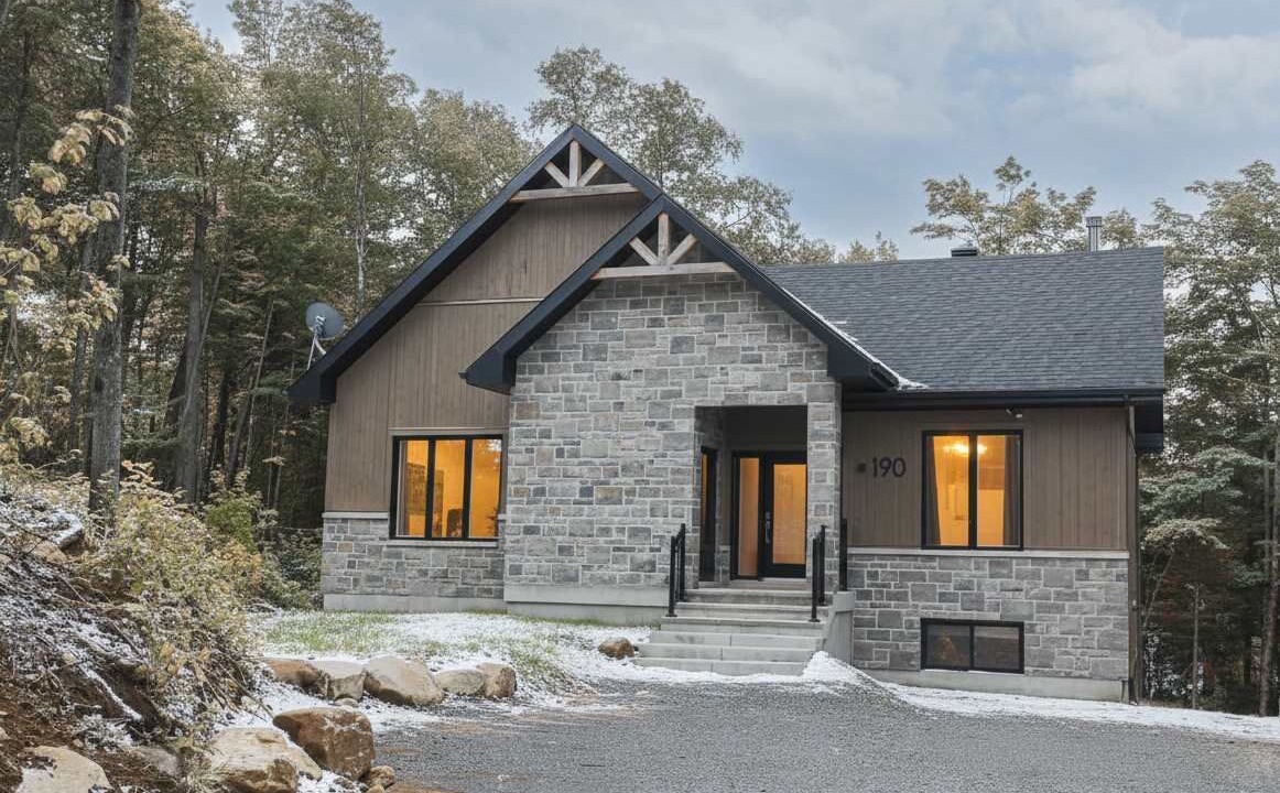 Photo of Outdoor in Saint-Faustin-Lac-Carre