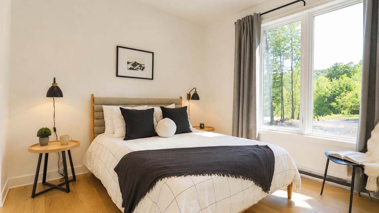 Photo of Bedroom in Saint-Faustin-Lac-Carre