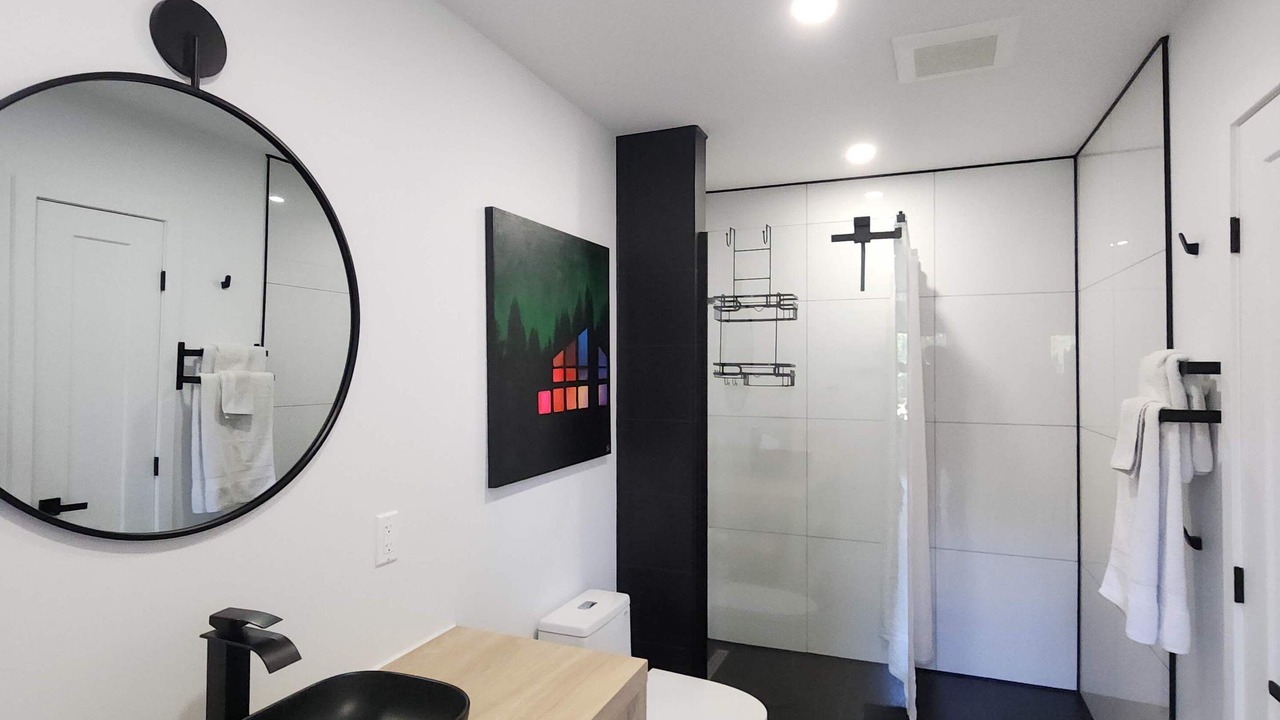 Photo of Bathroom in Entrelacs