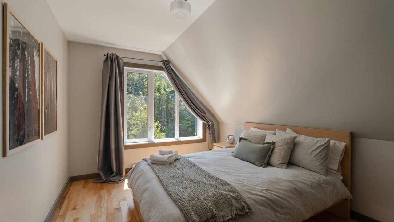 Photo of Bedroom in Saint-Faustin-Lac-Carre
