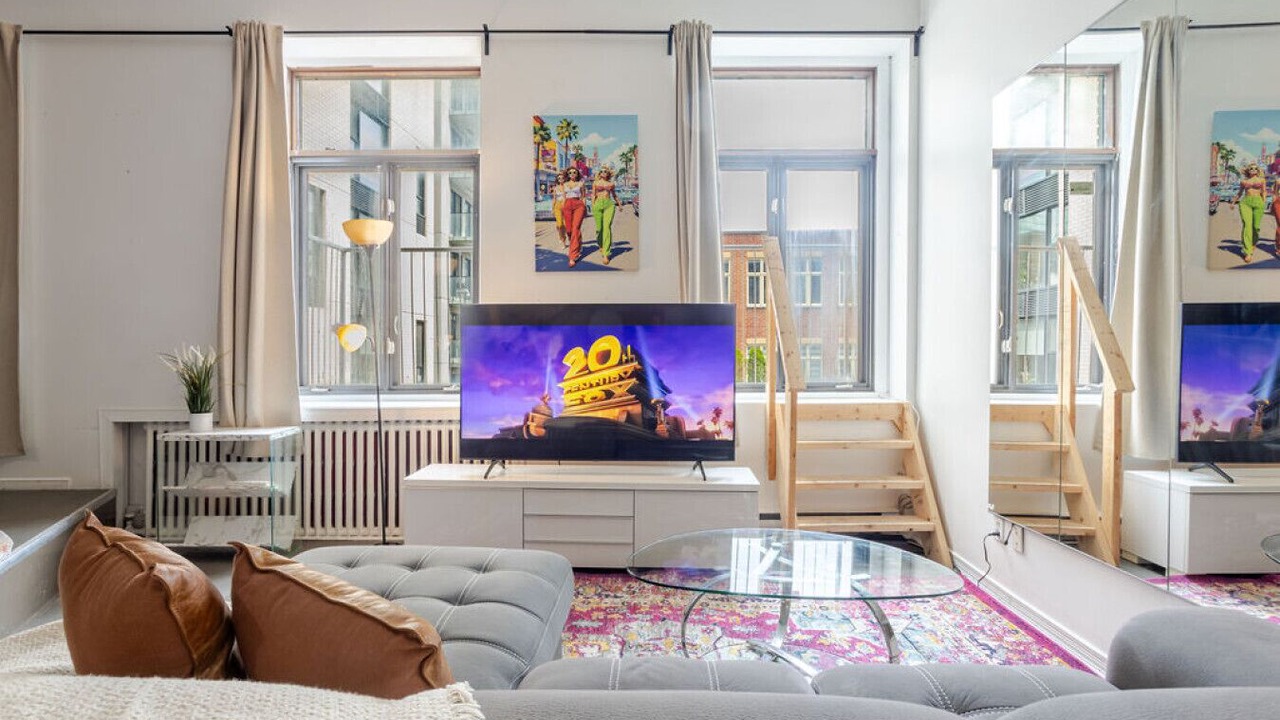 Photo of Livingroom in Cite Multimedia