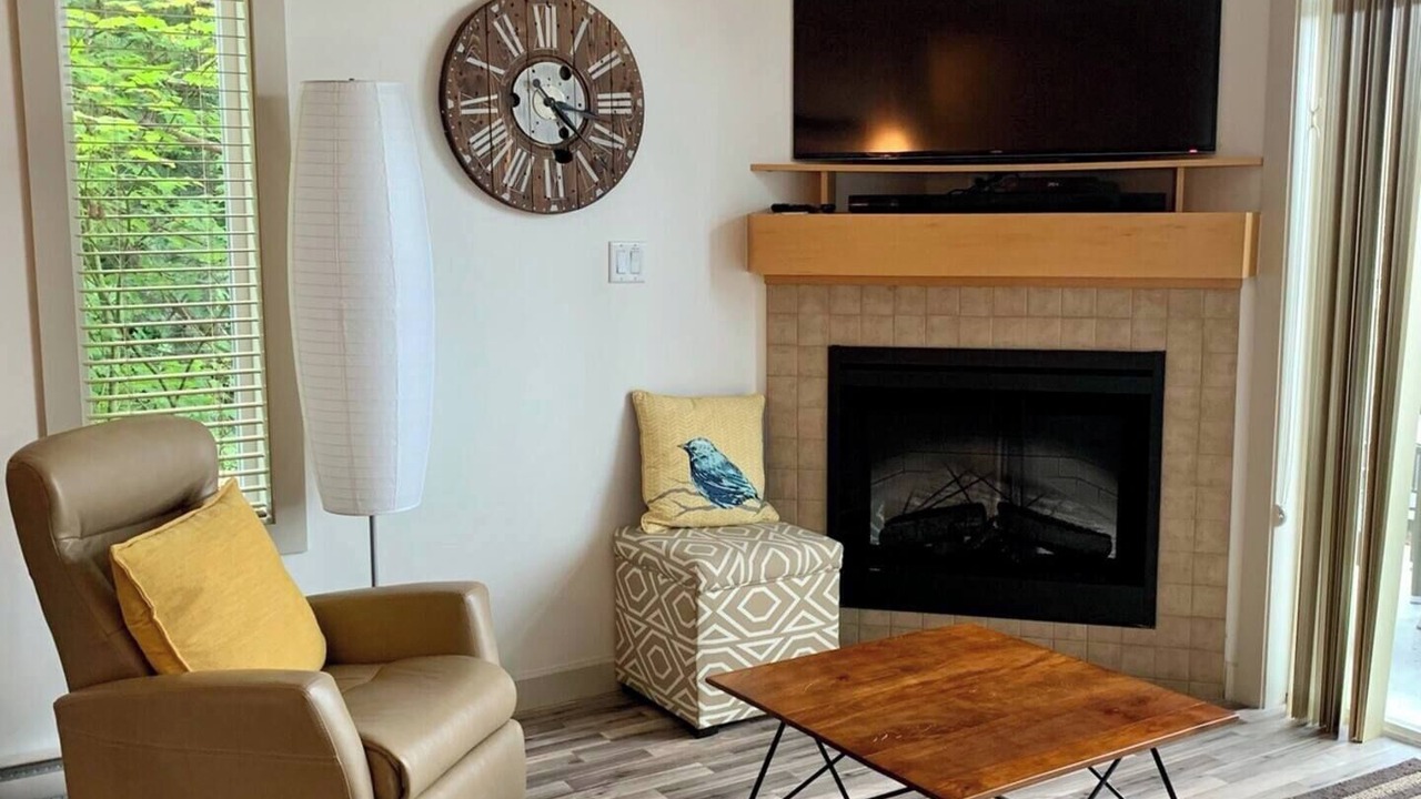 Photo of Livingroom in Sooke