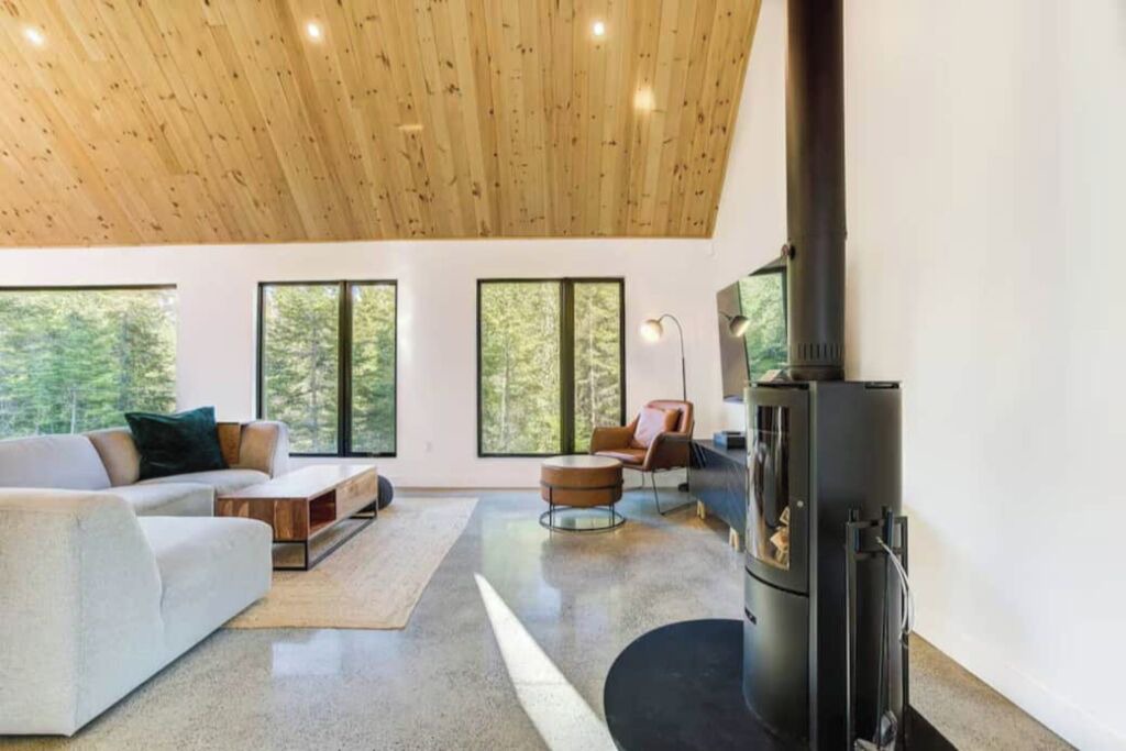 Photo of Livingroom in Saint Come