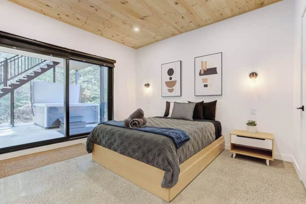 Photo of Bedroom in Saint Come