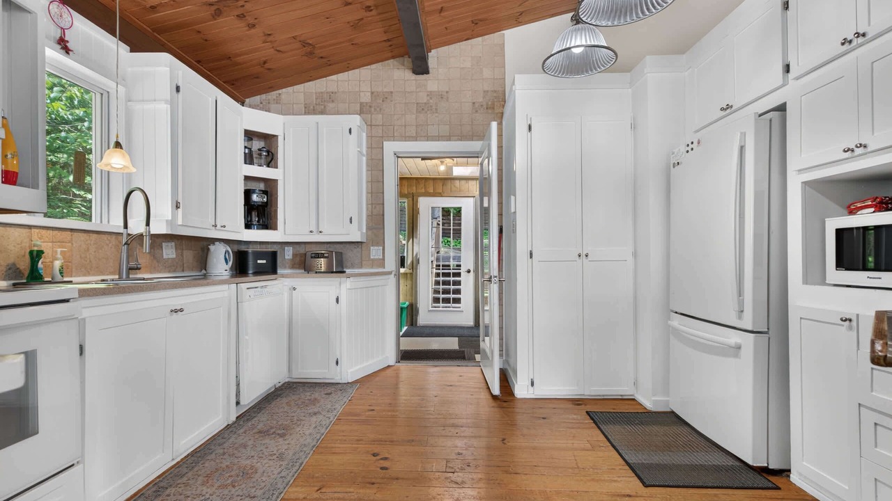 Photo of Kitchen in Amherst