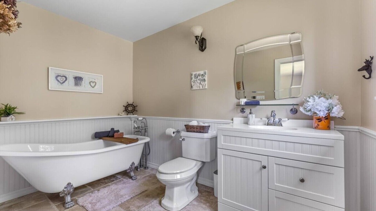 Photo of Bathroom in Chelsea