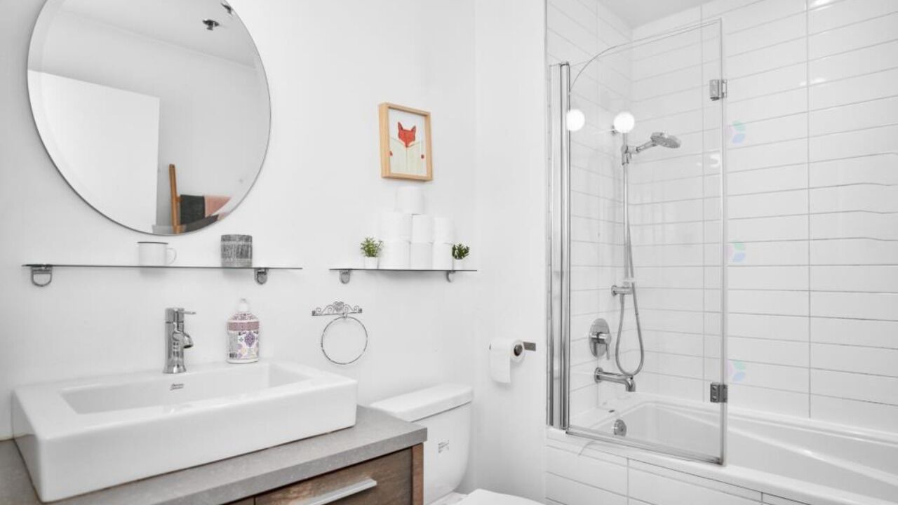 Photo of Bathroom in Quartier des Spectacles