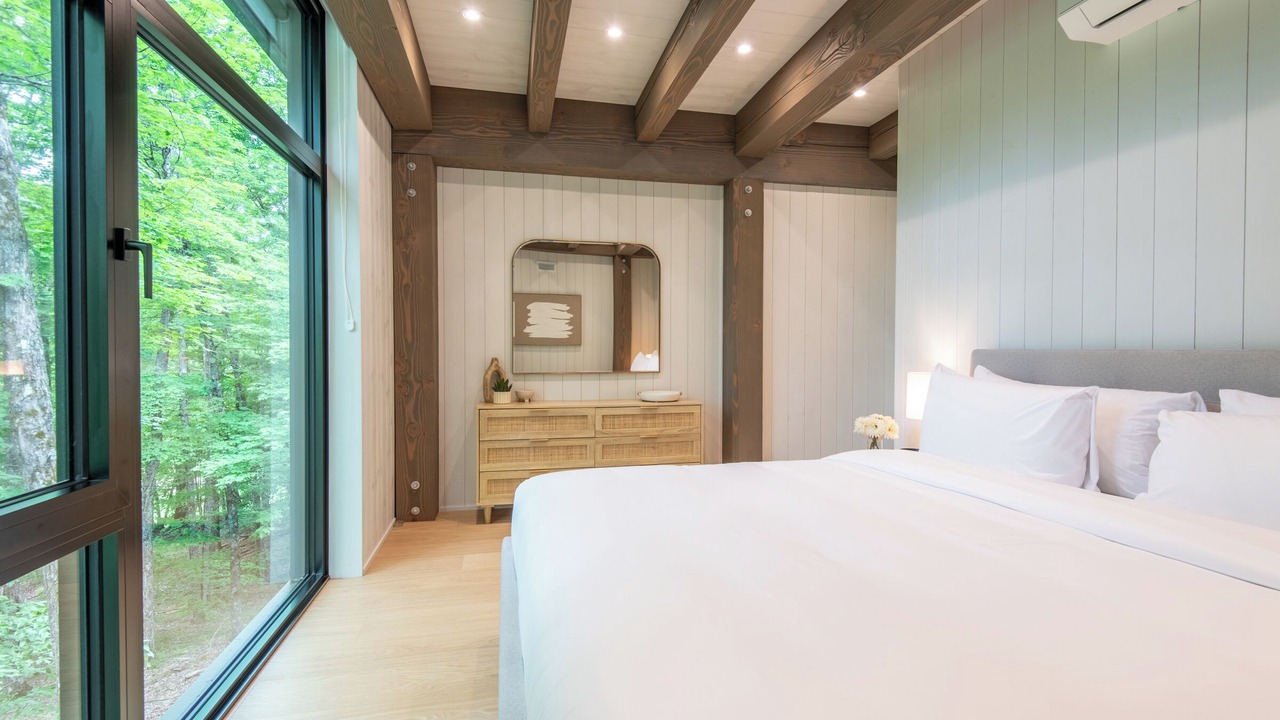 Photo of Bedroom in Mont-Tremblant