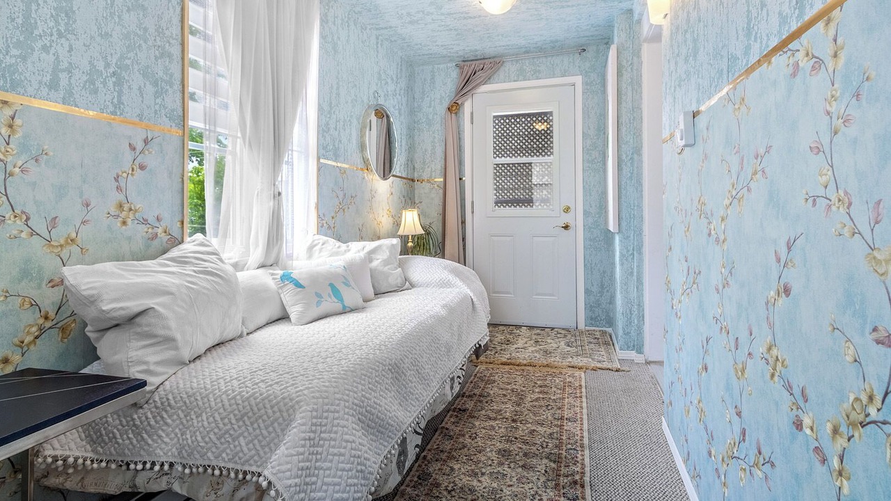 Photo of Bedroom in Paine-Sec