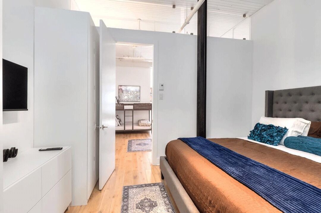 Photo of Bedroom in Old Montreal