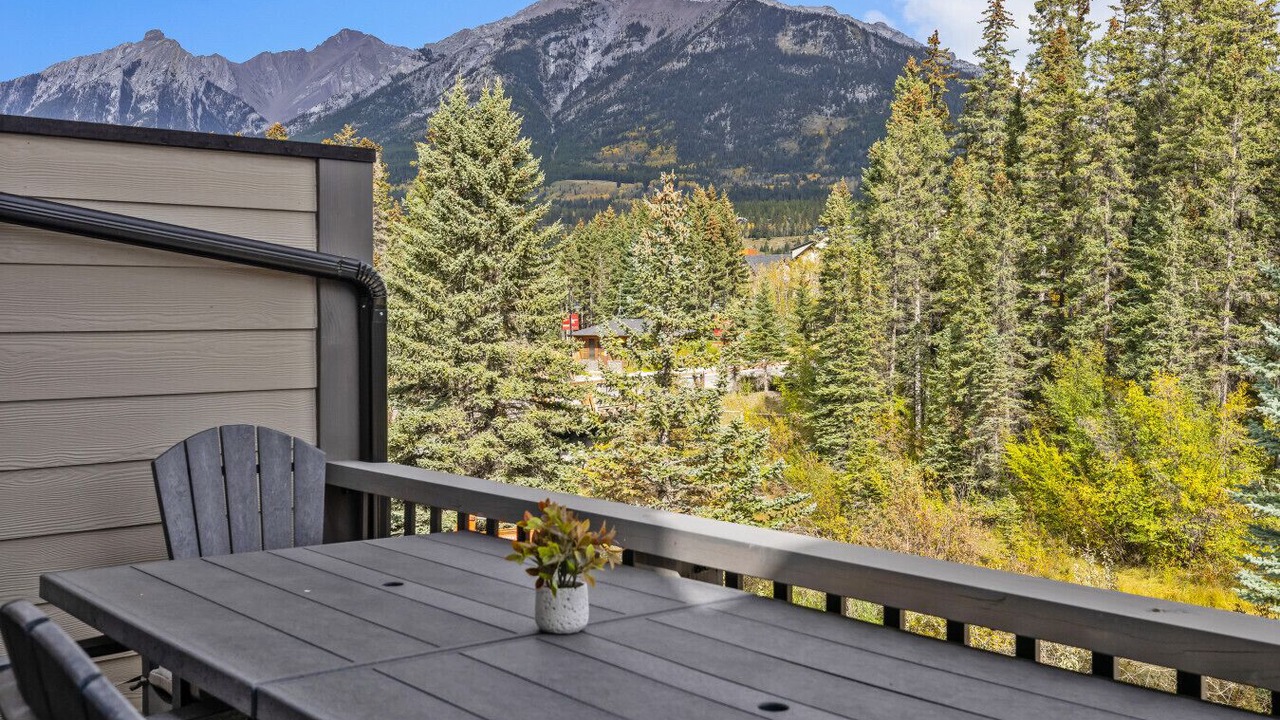 Photo of Others in Canmore