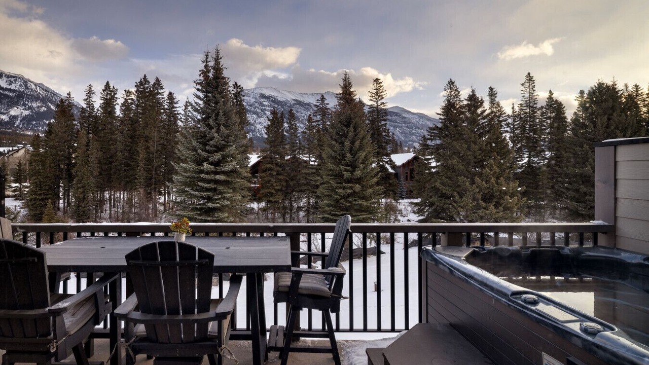 Photo of Outdoor in Canmore