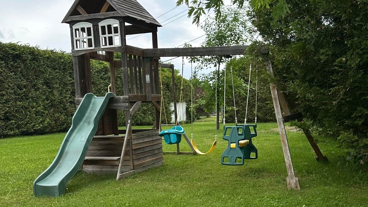 Photo of Others in Lambton