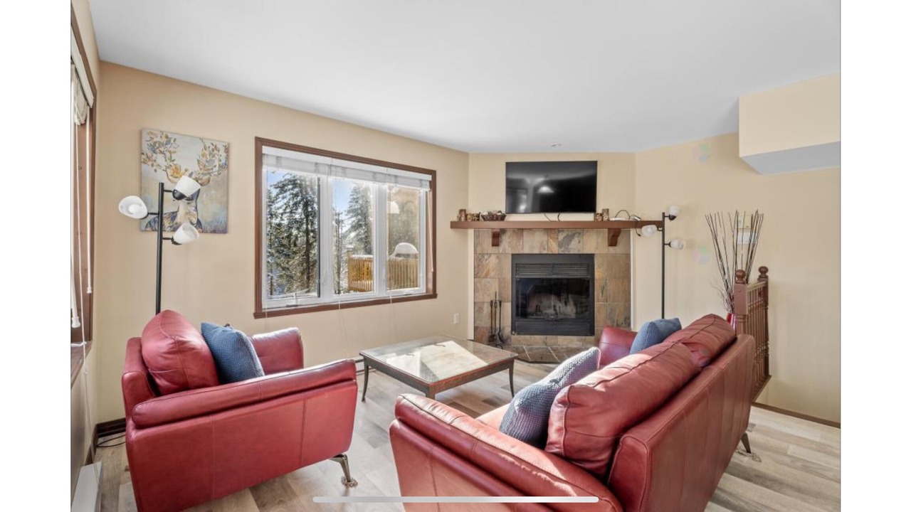 Photo of Livingroom in Mont-Tremblant