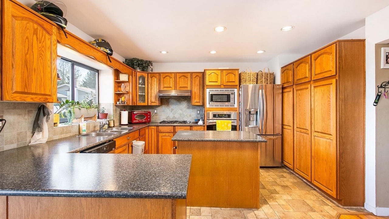 Photo of Kitchen in Port Moody