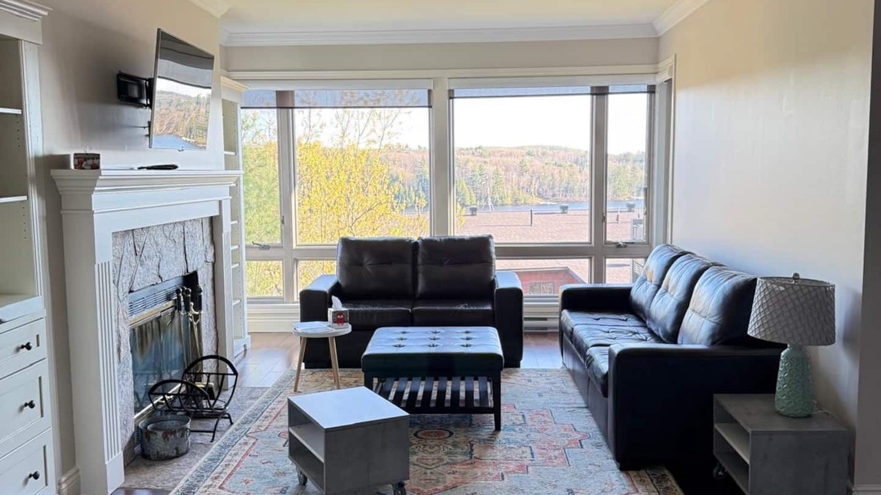Photo of Livingroom in Huntsville