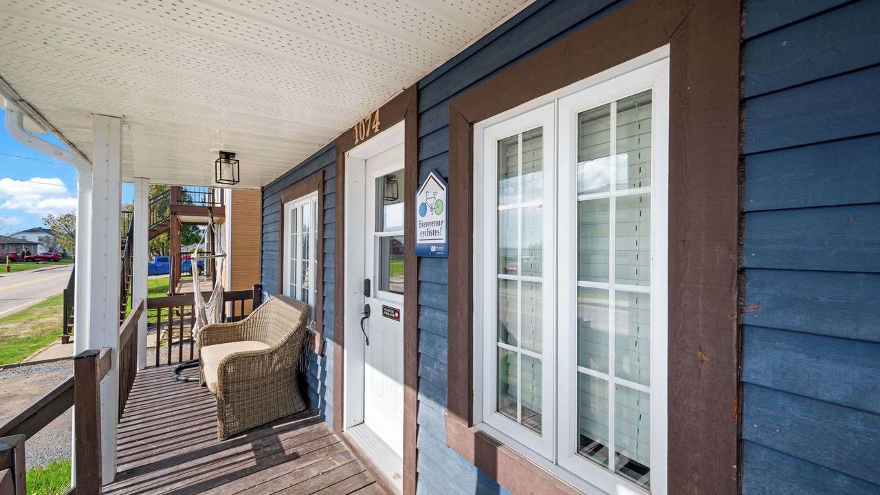 Photo of Patio Balcony in Petite-Riviere-Saint-Francois