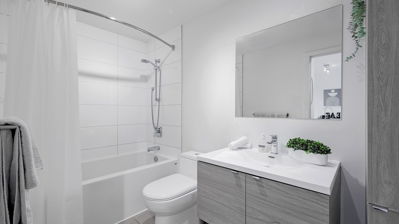 Photo of Bathroom in Downtown Montreal