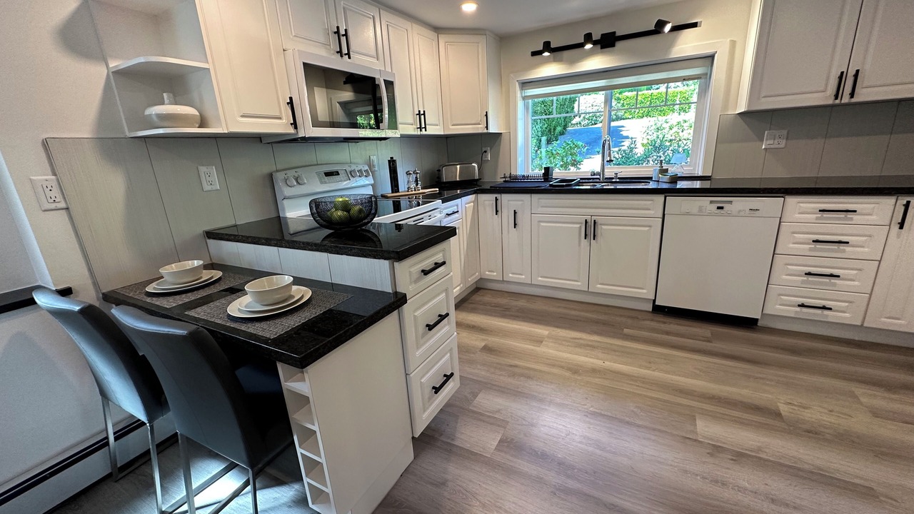 Photo of Kitchen in Hollyburn