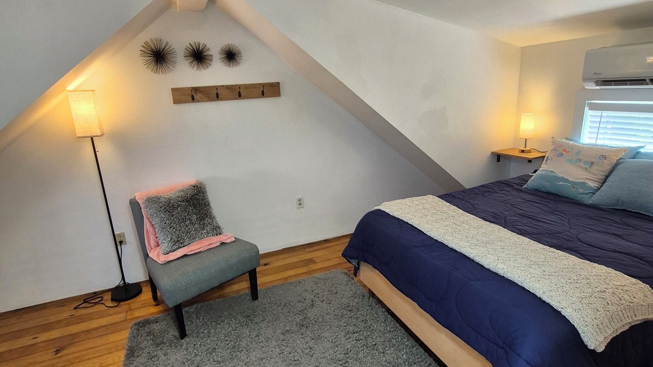 Photo of Bedroom in Sauble Beach