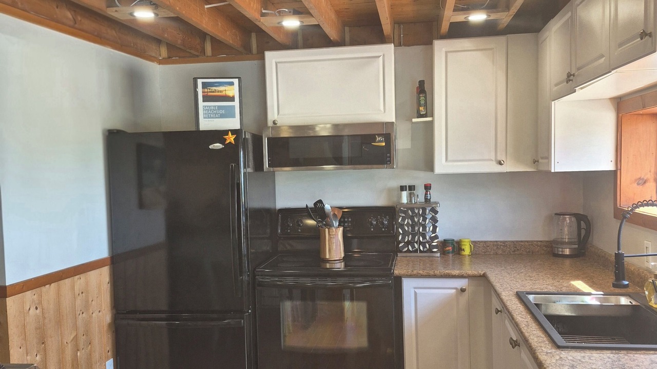 Photo of Kitchen in Sauble Beach