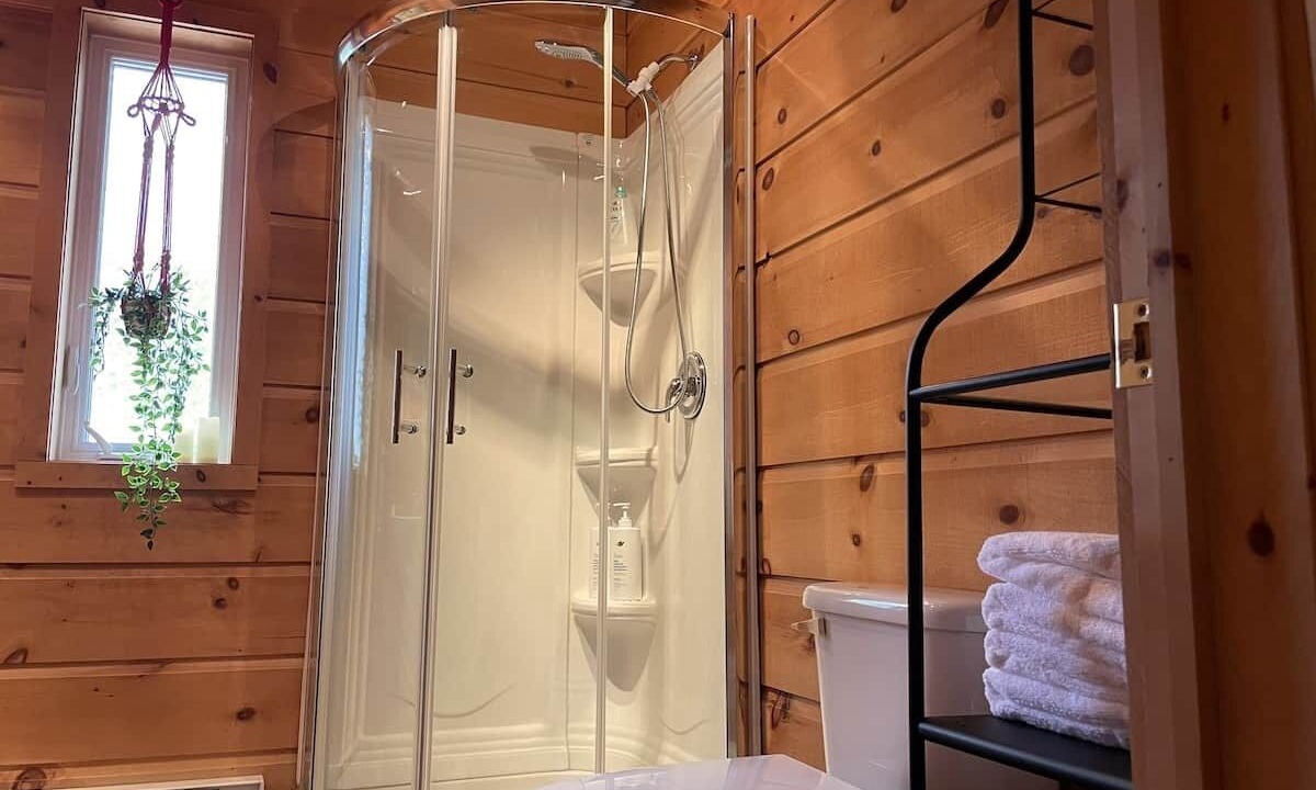 Photo of Bathroom in Notre-Dame-de-la-Merci