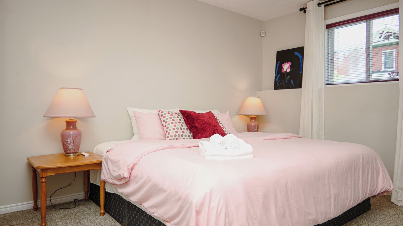 Photo of Bedroom in Belleville