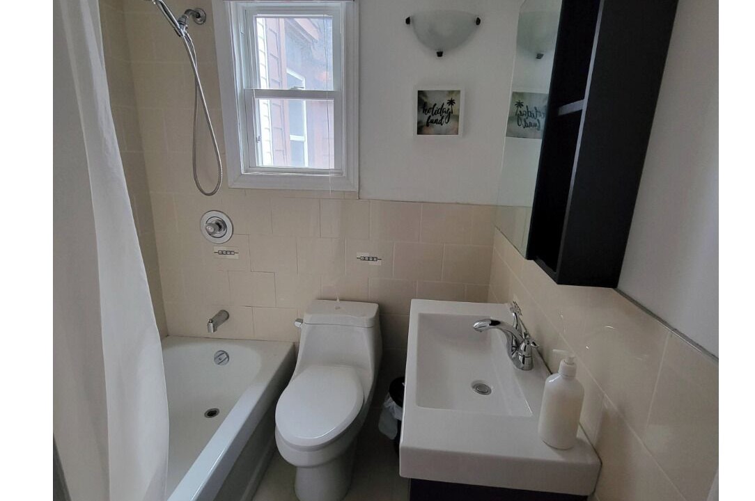 Photo of Bathroom in Trinity - Bellwoods