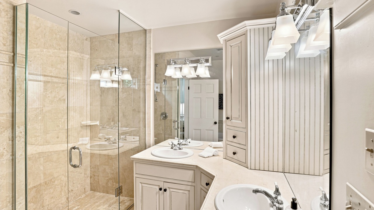 Photo of Bathroom in Old Town Historic District