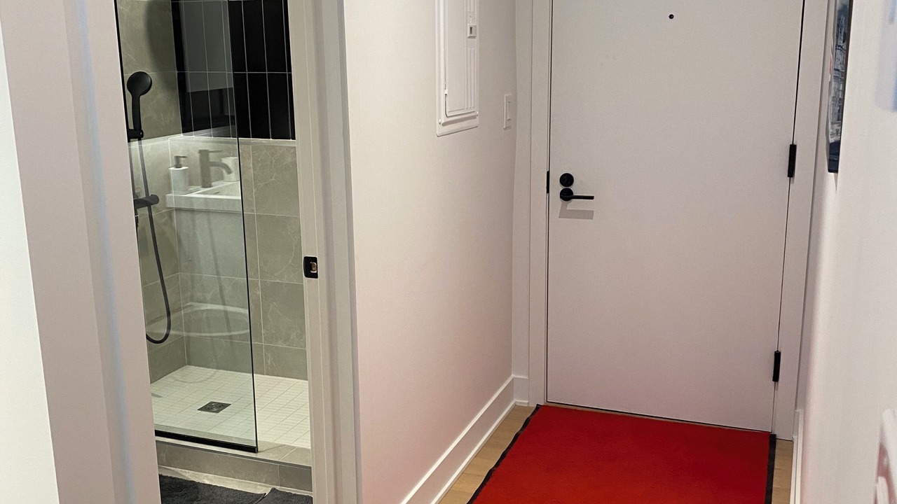 Photo of Bathroom in Griffintown