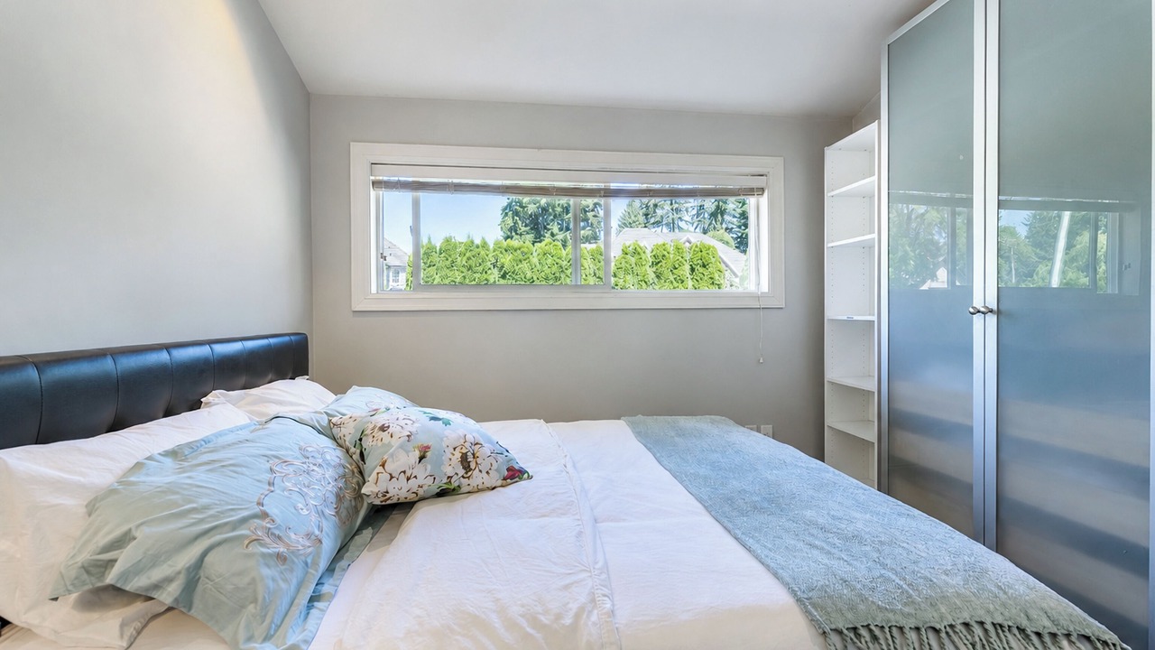Photo of Bedroom in Newton