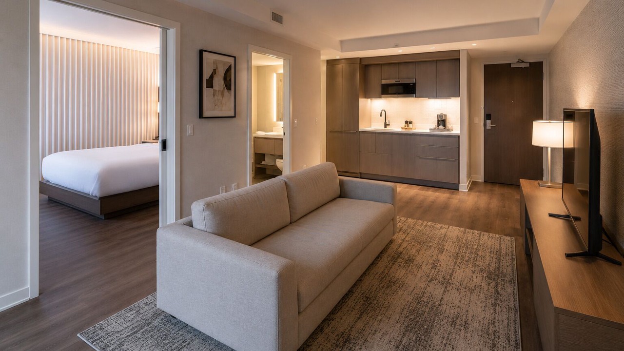 Photo of Bedroom in Fashion District