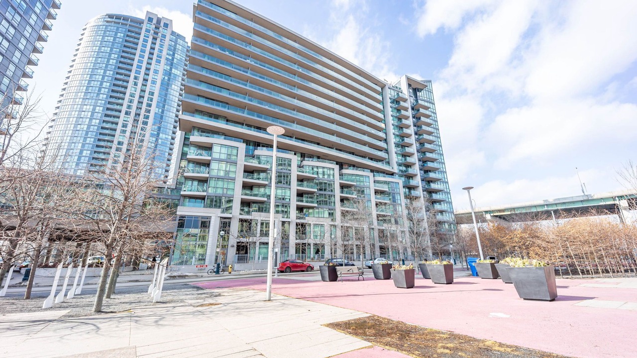 Photo of Outdoor in Fort York