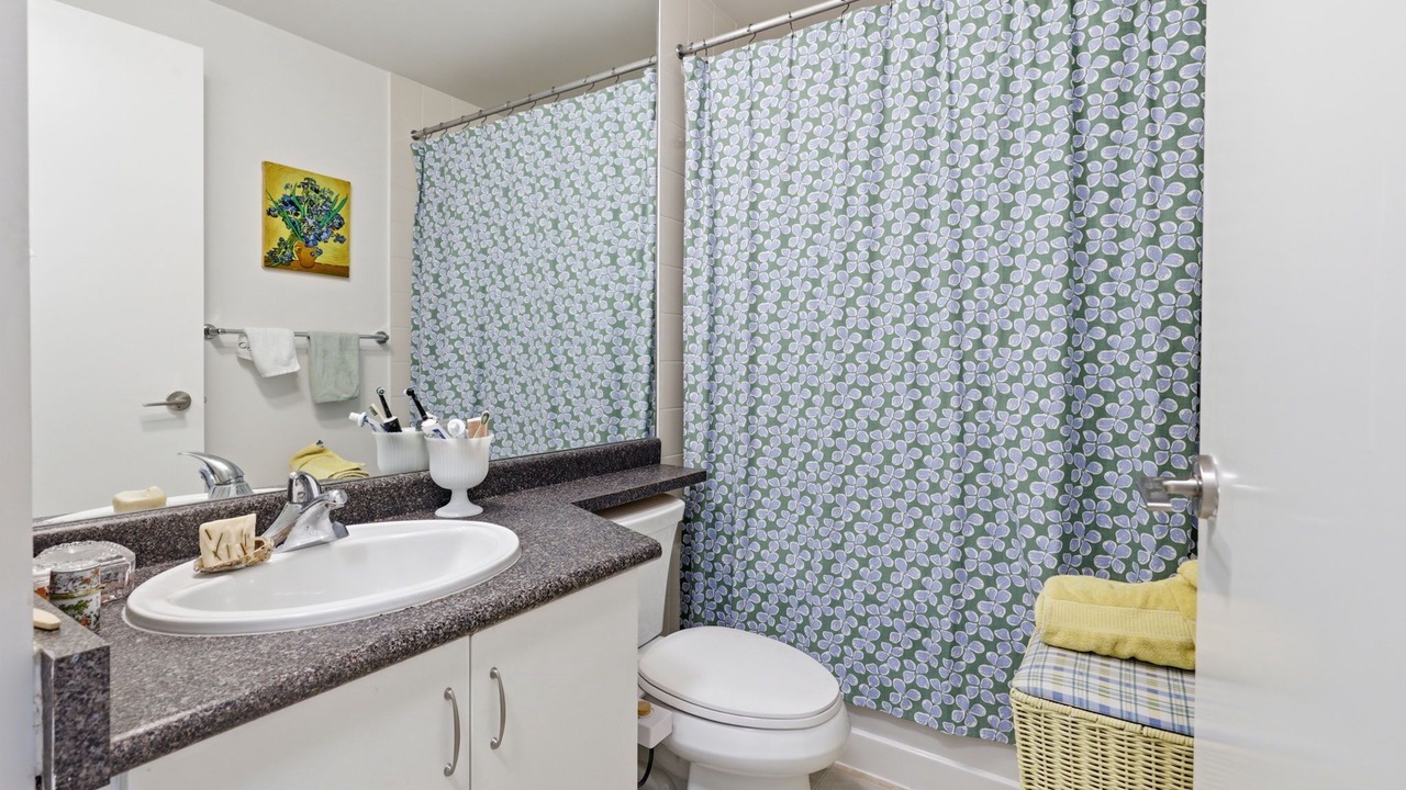 Photo of Bathroom in Fort York