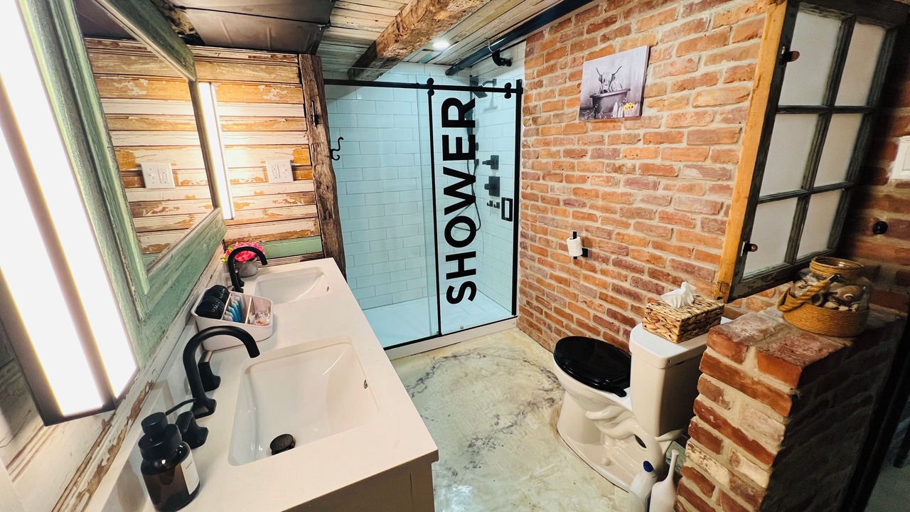 Photo of Bathroom in The Nation