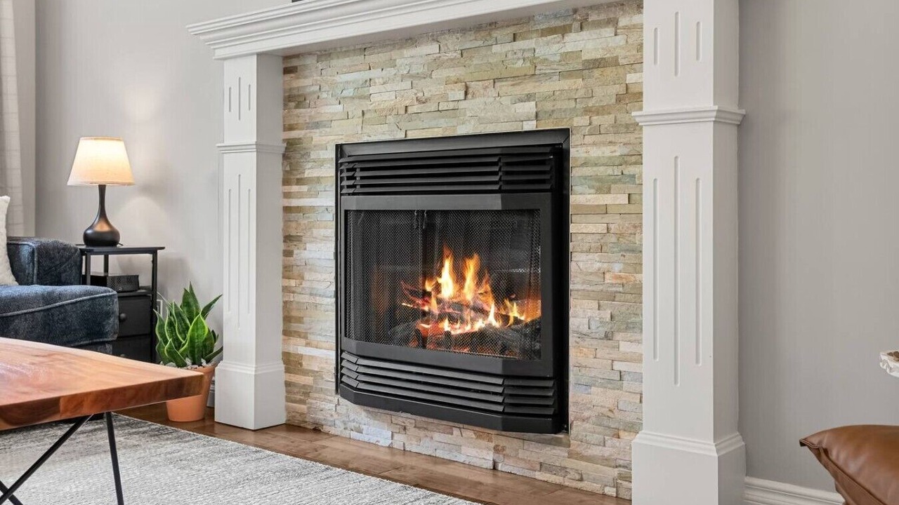Photo of Livingroom in Cochrane