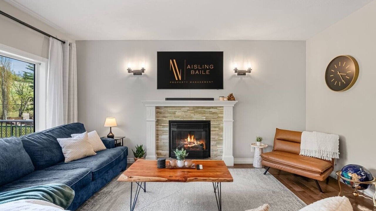 Photo of Livingroom in Cochrane
