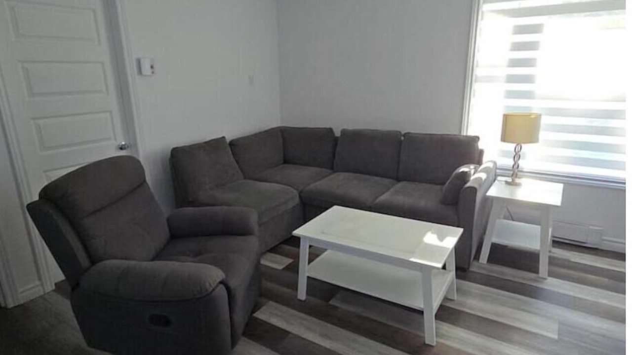 Photo of Livingroom in Riviere-a-Pierre